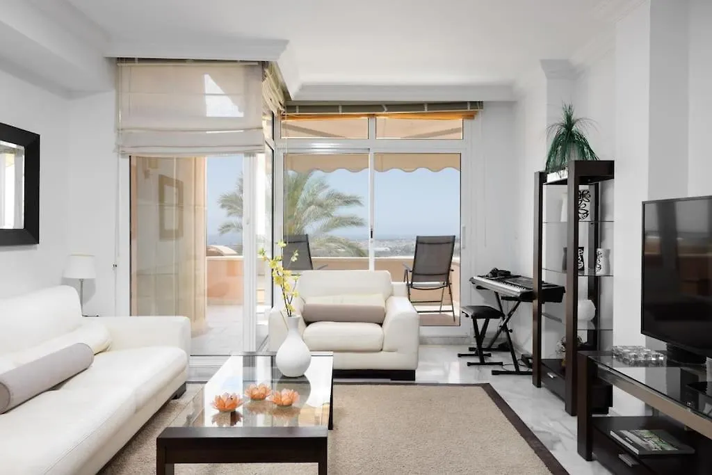 2 Bed Apartment In Magna Marbella With Sea Views 0*,  Spanien